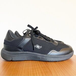 Friendly Voyage Shoes - Black Lace Up And Zipper Sneakers Men’s size 8 Women’s 9